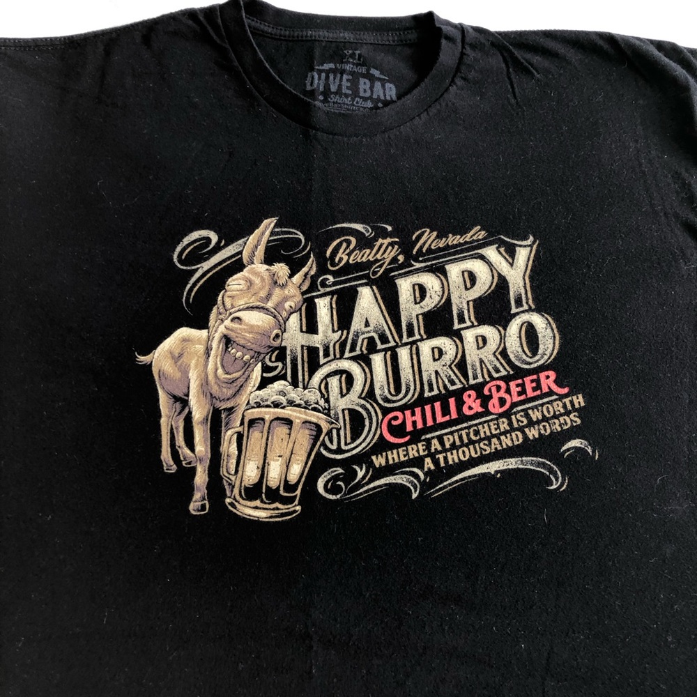 XL Dive Bar shirt